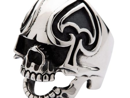 Sterling Silver Spade Skull Ring For Sale